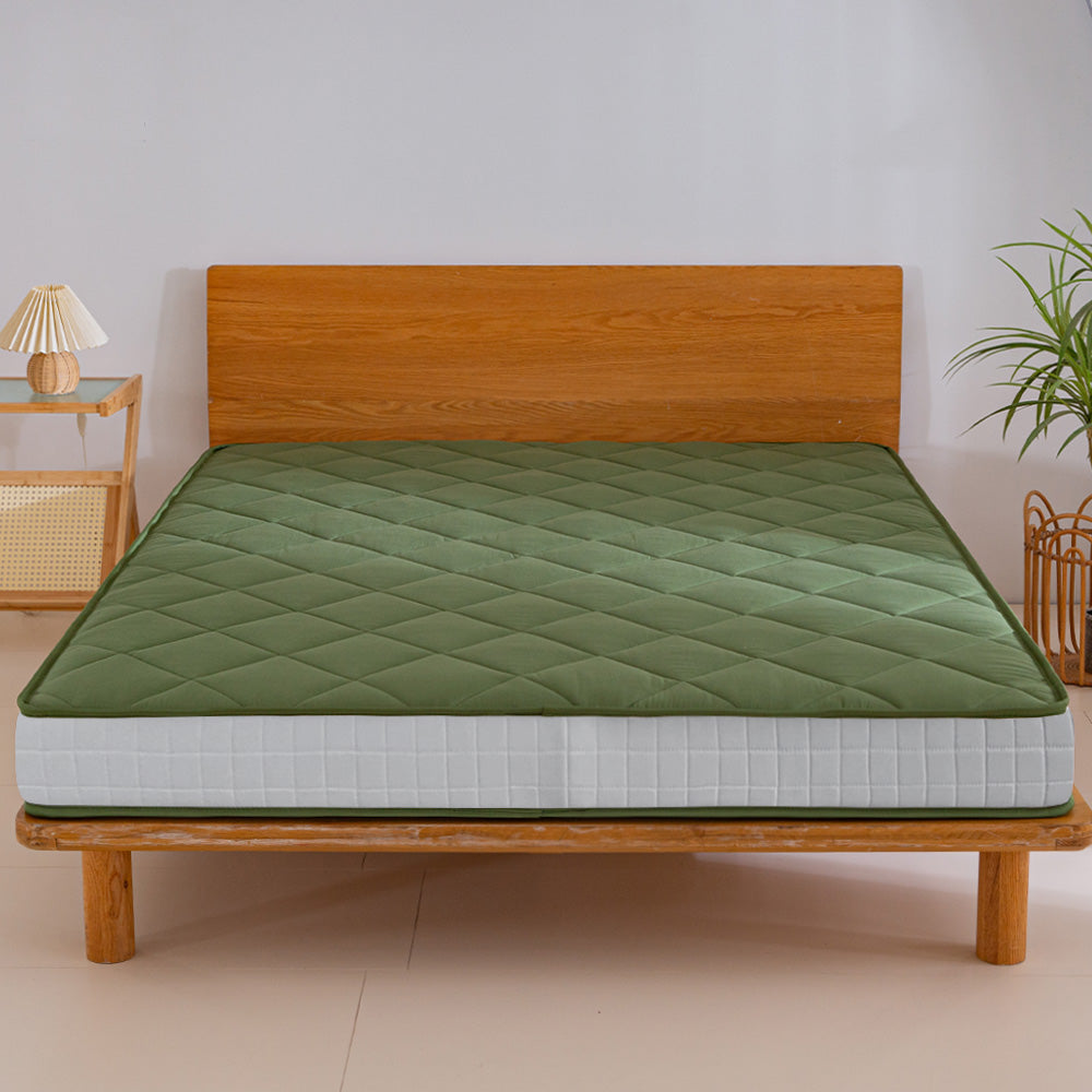MAXYOYO 6-Inch Extra Thick Floor Futon Mattress with Diamond Quilting - Green - Comfortable Guest Bed, Floor Cushion for Living Room, Dorm, or Camping