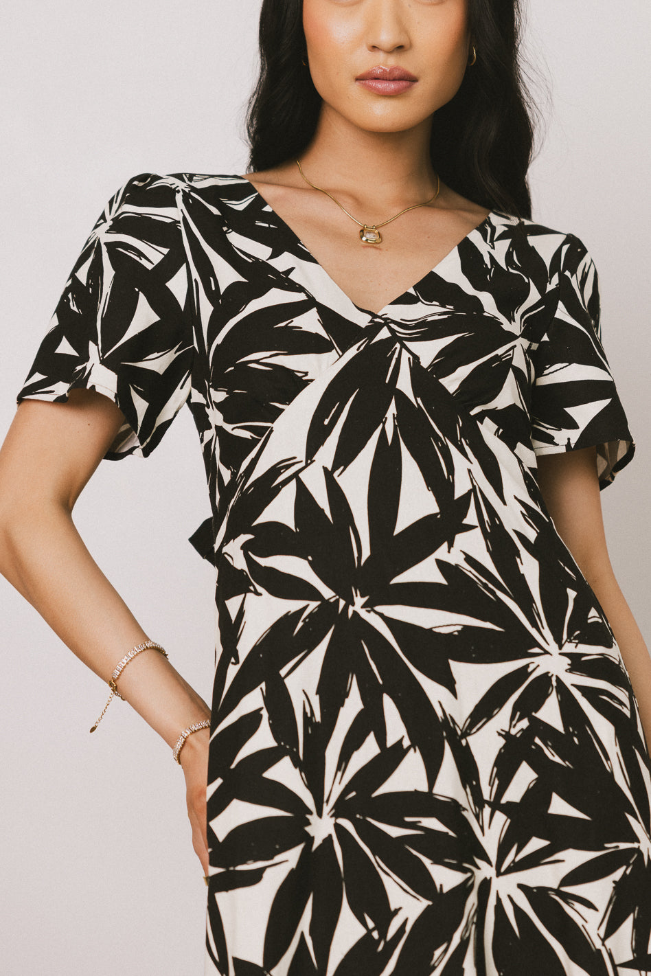 Avi Maxi Dress for Women - Flowy Long Summer Dress with Pockets, Boho Chic Beach Dress for Vacation, Party, and Casual Wear