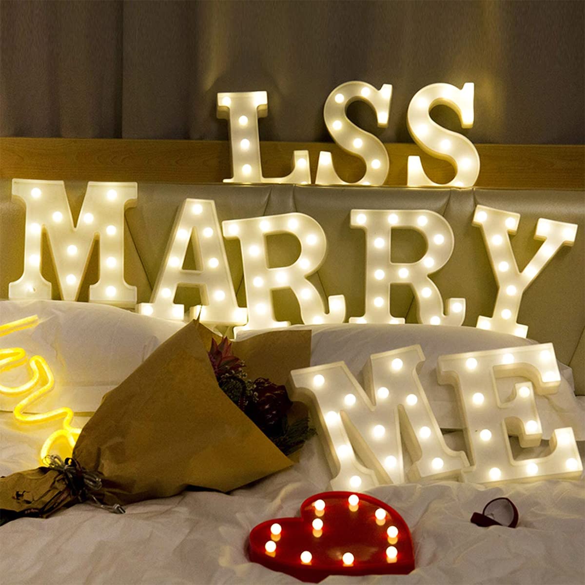 Laerjin Marquee LED Light Up Letters & Numbers - Decorative Wedding Birthday Christmas Party Sign for Home Bar Night Light - Perfect for Wedding Backdrops, Birthday Decor, and Holiday Lighting