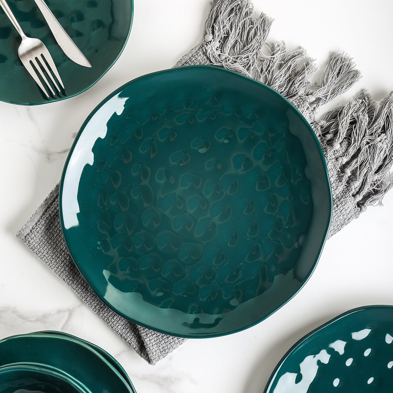 Ivy Porcelain Dinnerware Set - Elegant Green Tableware for Fine Dining & Special Occasions | Perfect for Weddings, Anniversaries & Dinner Parties