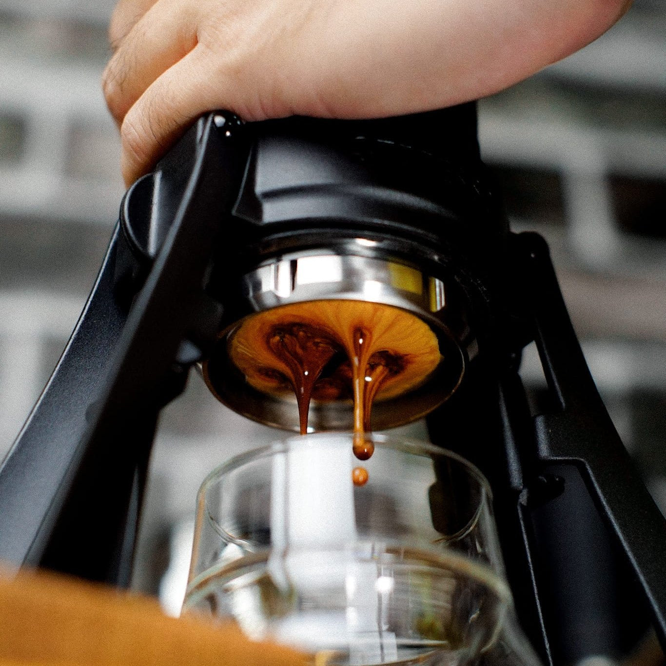 STARESSO Professional Espresso Maker Kit - Portable Manual Coffee Machine for Home & Travel, Perfect for Baristas & Coffee Lovers - Make Latte, Cappuccino Anywhere