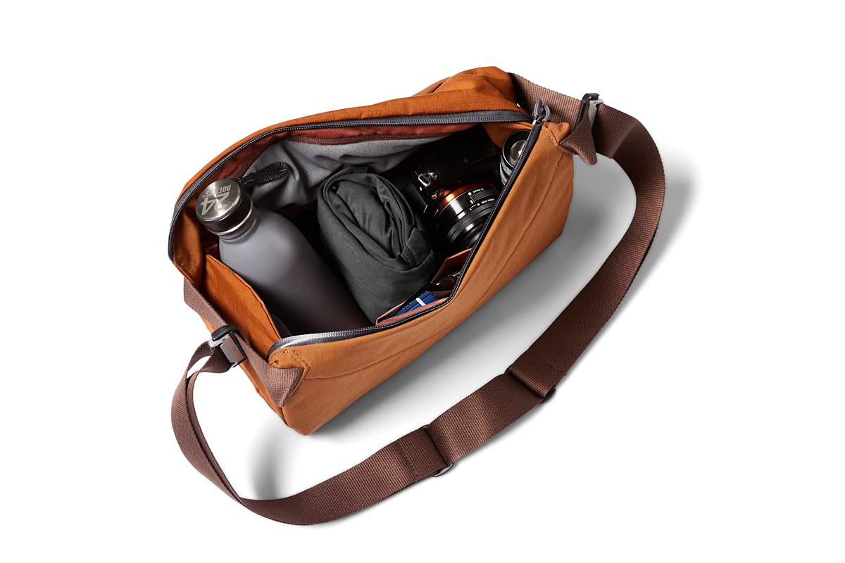 Bellroy Venture Sling 9L - Premium Large Crossbody Bag for Men & Women | Water-Resistant Travel & Everyday Carry Sling Pack for Hiking, Commuting & Urban Adventures