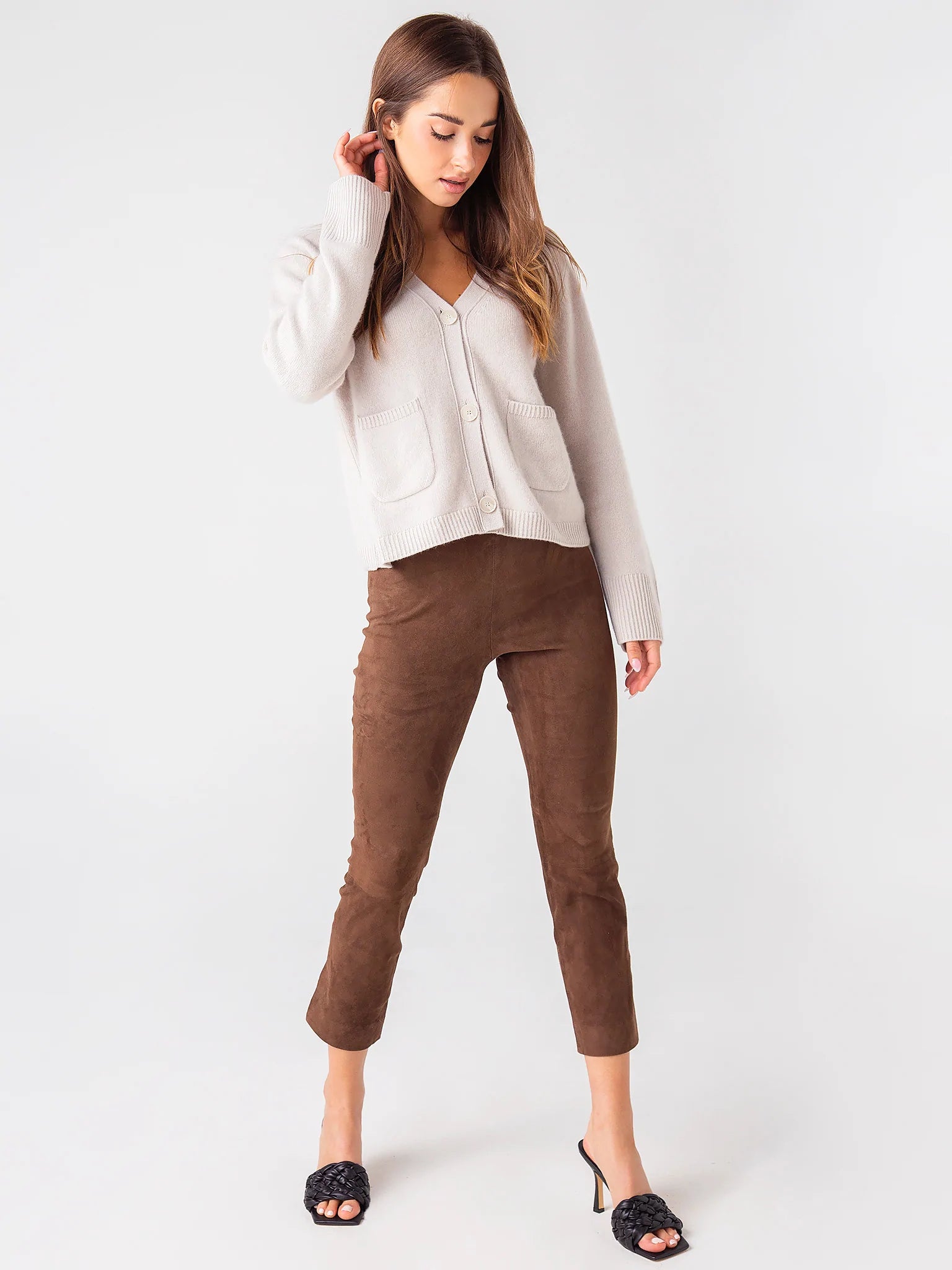 Luxury Cashmere Cardigan for Women - Soft & Warm Frost Grey Sweater - Perfect for Fall & Winter Outfits, Office Wear & Cozy Evenings