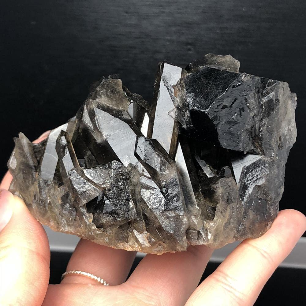 Natural Black Crystal Clusters for Home Decor - Healing Meditation Stones, Spiritual Gifts for Women & Men - Perfect for Yoga Rooms, Office Desks & Feng Shui Spaces