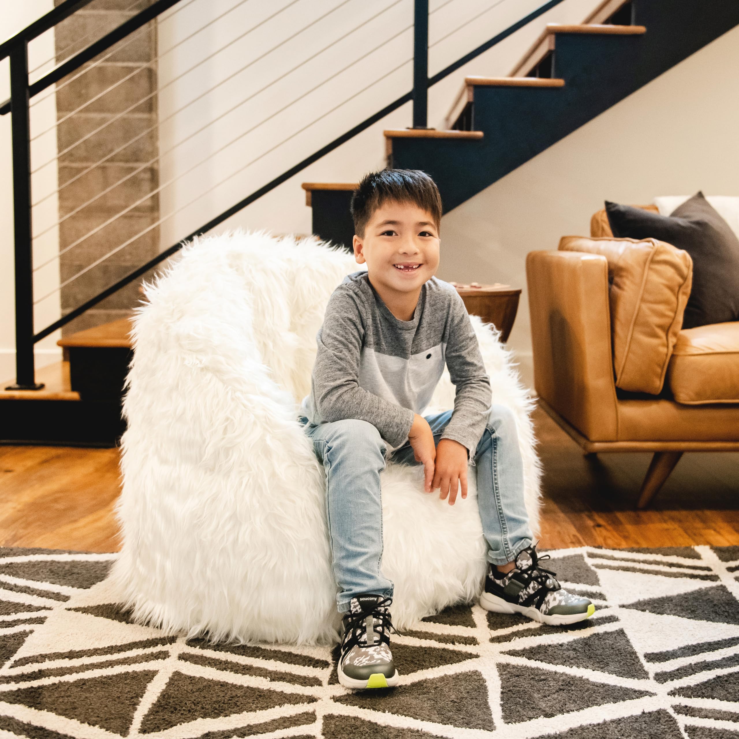 Big Joe Milano Bean Bag Chair - 2.5 Feet Ivory Shag Faux Fur, Ultra Soft & Comfortable Lounge Chair for Living Room, Bedroom, Dorm or Game Room - Perfect for Relaxing, Reading & Gaming