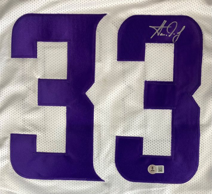 Aaron Jones Minnesota Vikings Autographed White Football Jersey - Limited Edition BAS ITP - Perfect for Collectors, Fans & Game Day Memorabilia