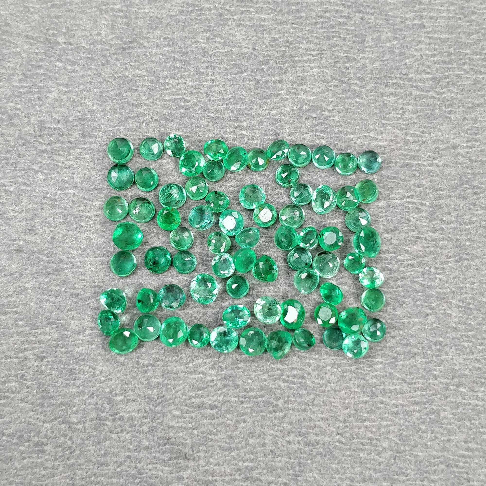 Natural Untreated Green Emerald Gemstone - 5.00cts Round Cut (2mm-3mm) | Emerald Jewelry Making, Engagement Rings & Fine Jewelry Design