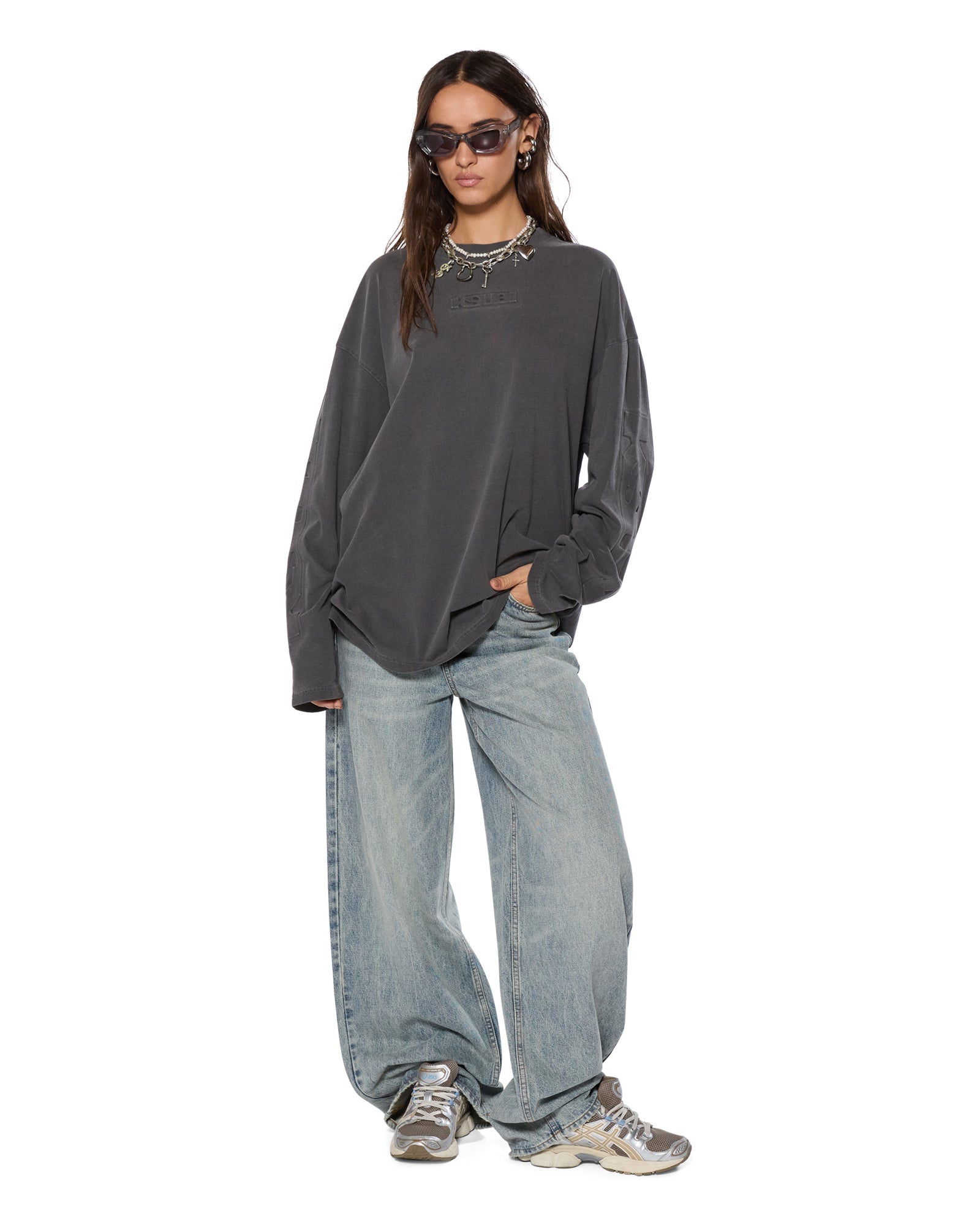 SOTT Boyfriend Long Sleeve T-Shirt for Women - Soft & Comfortable Charcoal Gray Tee - Casual Loose Fit Top for Everyday Wear, Date Night & Layering