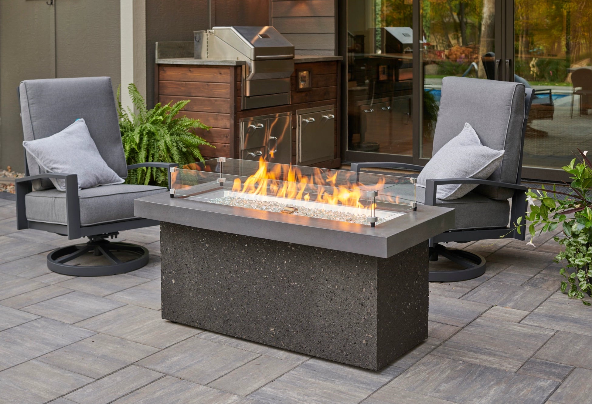 Outdoor Gas Fire Pit Table - The Outdoor Greatroom Company Key Largo Linear Fire Pit for Patio, Backyard, Deck & Poolside Gatherings