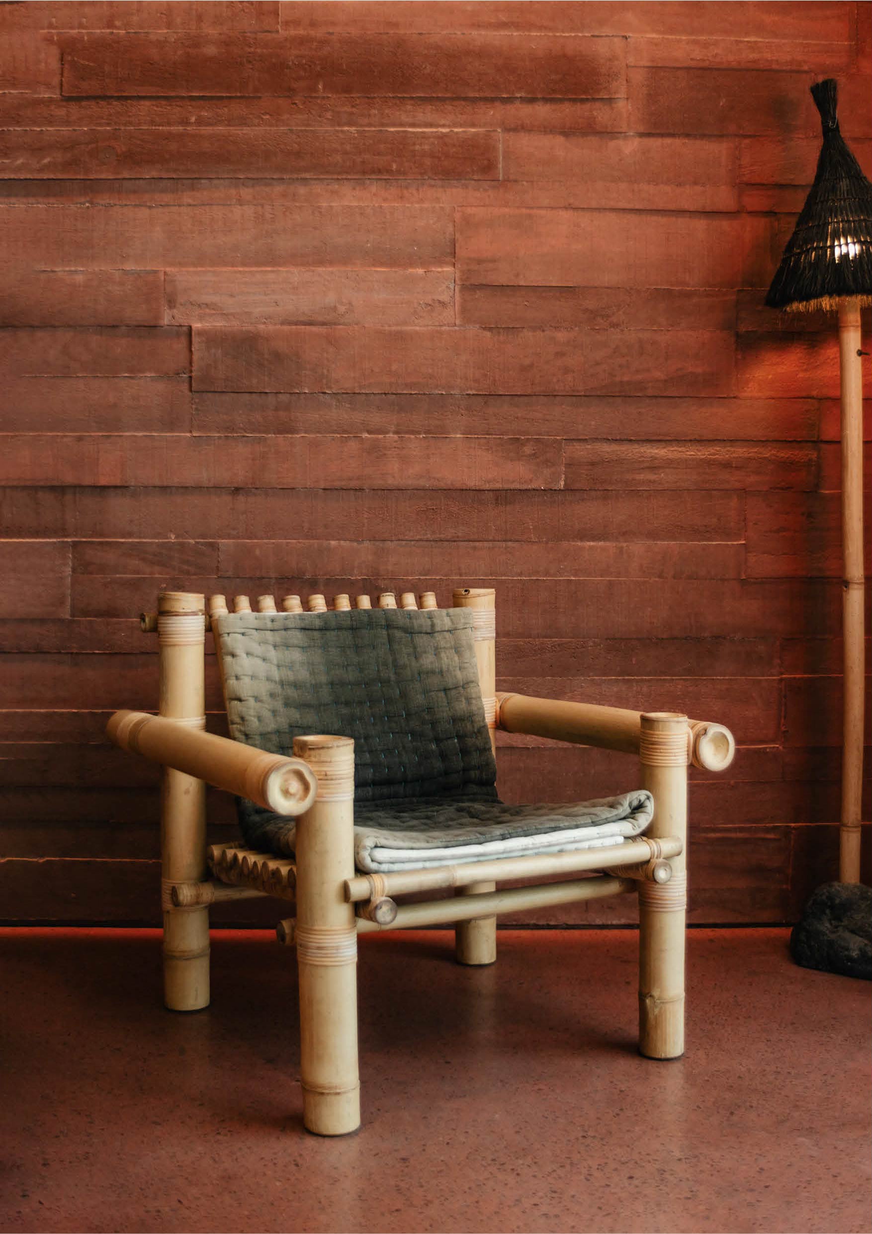Eco-Friendly Bamboo Chair ML_BW_01 - Modern & Sustainable Home Decor for Living Room, Patio, or Office