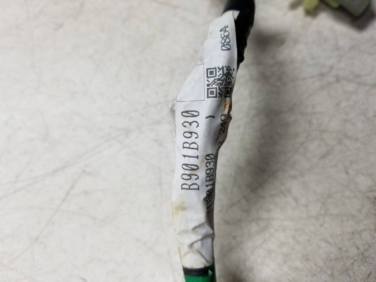 06-09 Infiniti M35 Front Passenger Seat Wire Harness B901B930 OEM Replacement Part - Perfect for Car Repair & Electrical System Maintenance