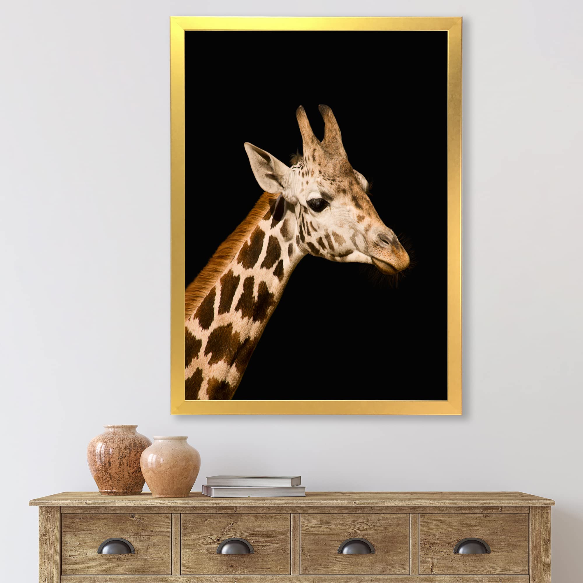 DesignQ Close-Up Portrait of a Giraffe IV - Farmhouse Framed Wall Art Decor for Living Room, Bedroom & Office - Rustic Animal Photography Print for Home & Office Decoration