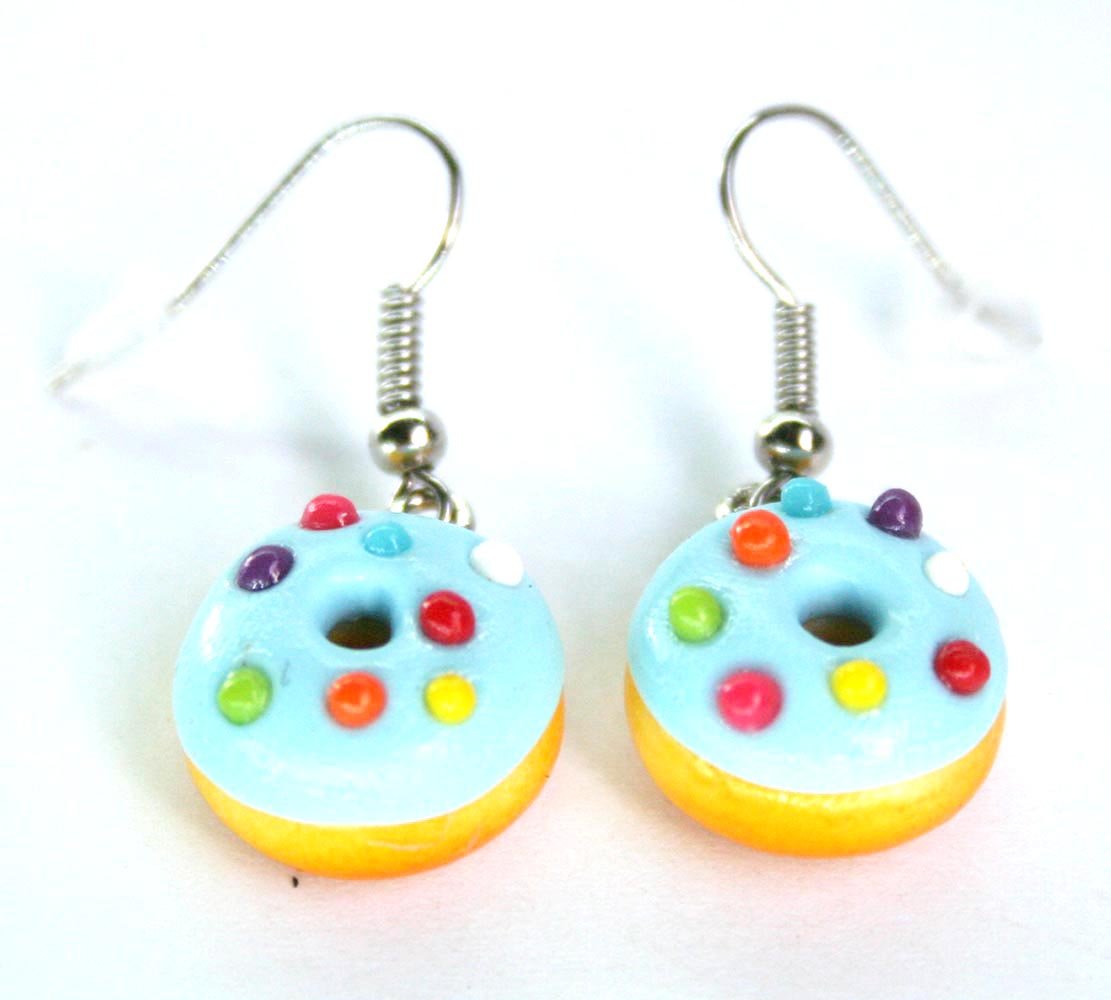Handmade Polymer Clay Glazed Donut Earrings with Rainbow Sprinkles - Cute Food Jewelry for Women, Kawaii Donut Dangle Earrings for Party, Gift, Cosplay & Everyday Wear
