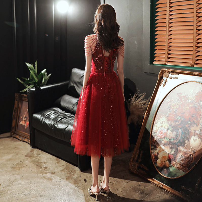 Elegant Burgundy Tulle Prom Dress with Beading - Formal Evening Gown for Homecoming, Quinceañera & Special Occasions