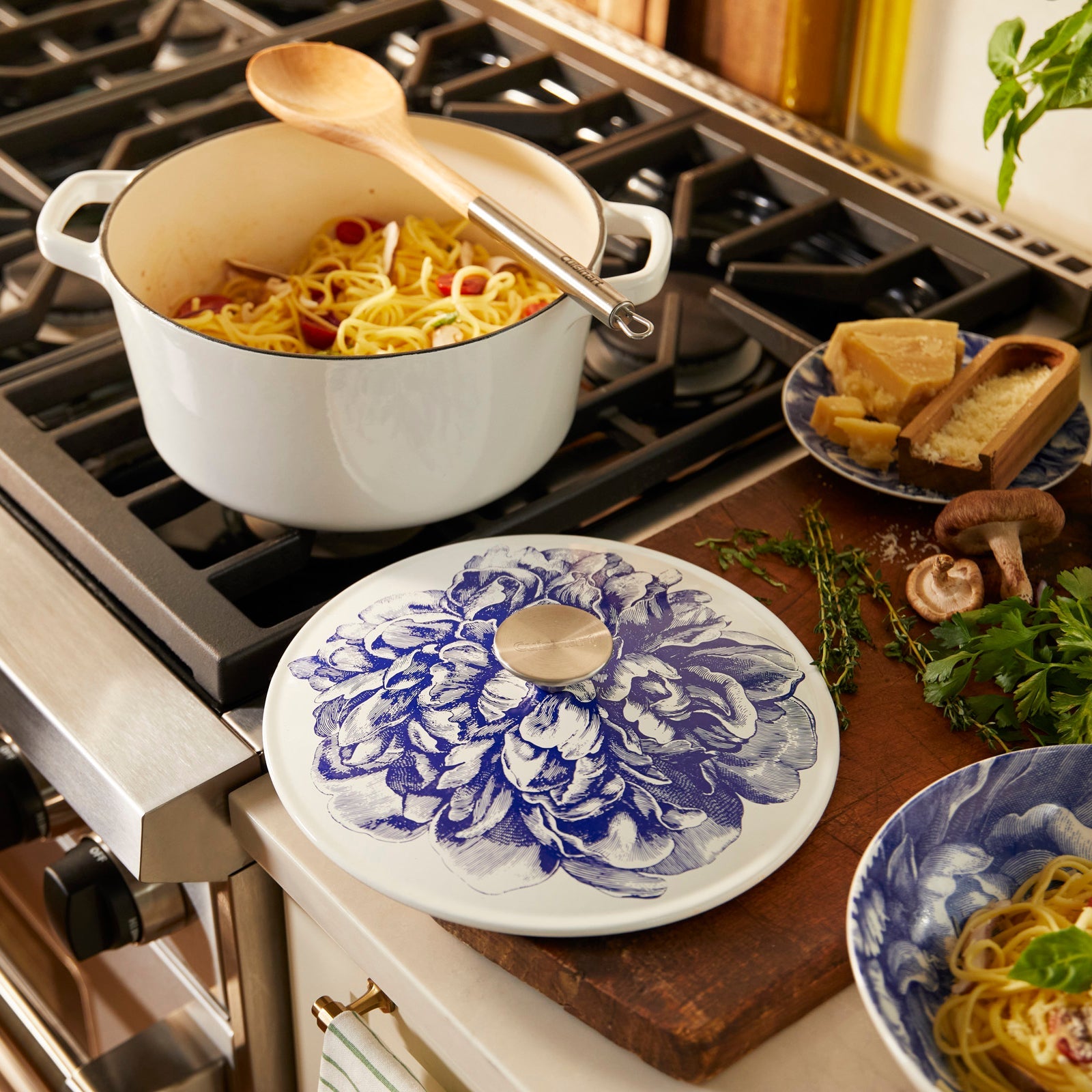 Cuisinart Limited Edition Peony Enameled Cast Iron 5 Quart Round Casserole with Lid - Durable Dutch Oven for Baking, Roasting & Serving - Perfect for Soups, Stews & Family Dinners