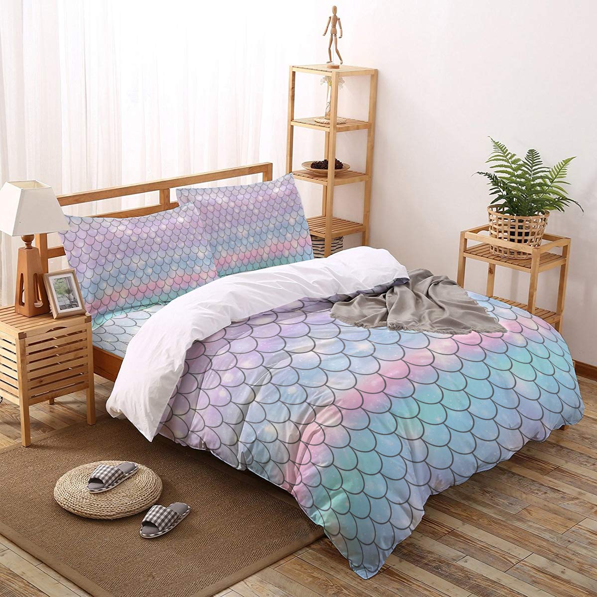Premium Soft Lightweight Duvet Cover Set 4-Piece Bedding Set with Zipper Closure - Mermaid Scales Design King Size for Luxurious Comfort | Perfect for Master Bedroom, Guest Room & Hotel Decor
