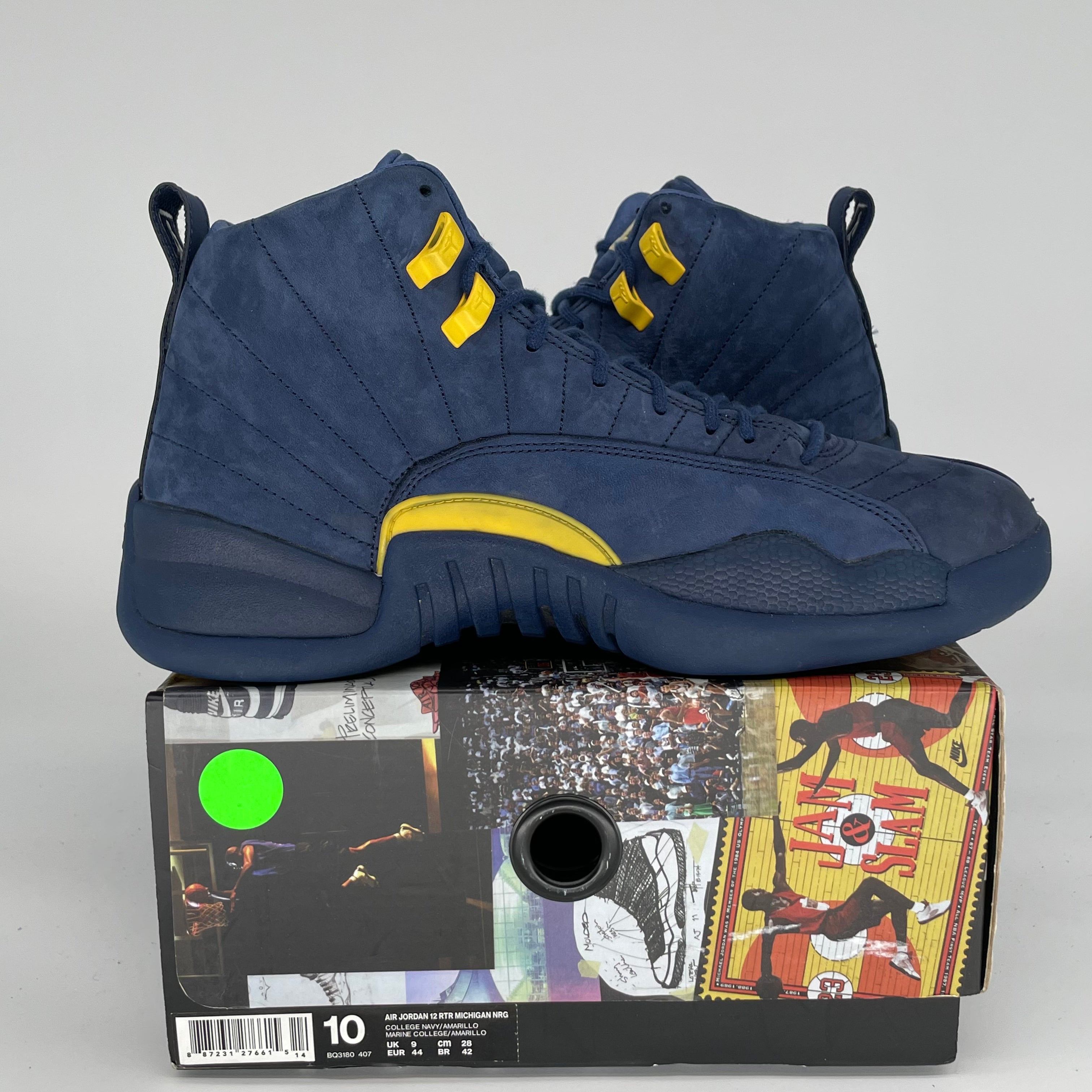 AIR JORDAN 12 Michigan Basketball Shoes - Men's Size 10 (BQ3180-407) - Retro Sneakers for Basketball, Streetwear & Casual Fashion