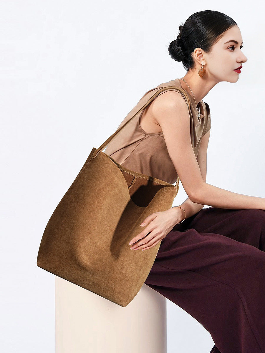 Stylish Modern Bucket Tote Bag for Women - Large Capacity Waterproof Handbag - Perfect for Work, Travel, Beach & Shopping