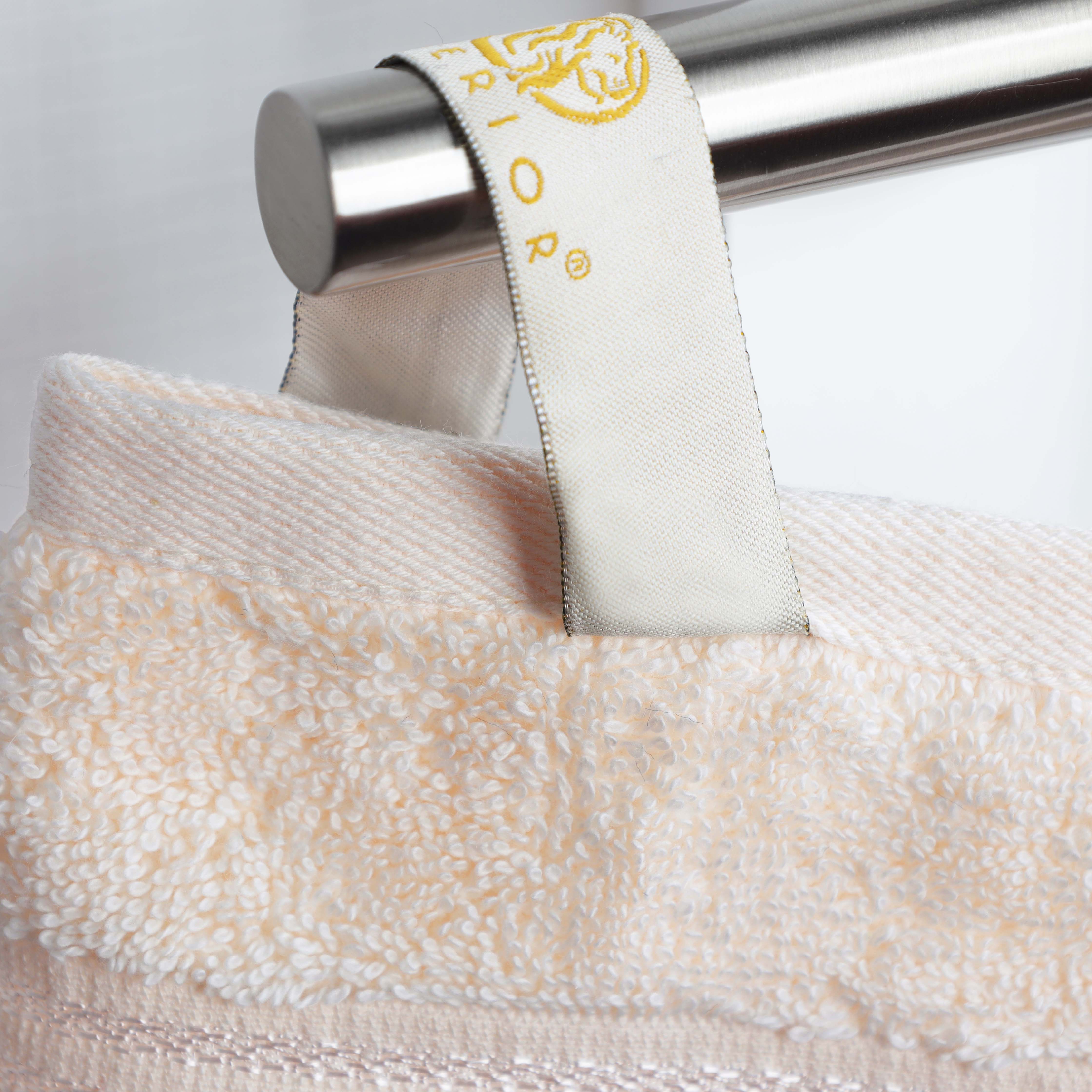 Premium Egyptian Cotton Bath Towels Set of 2 - Ultra Soft & Highly Absorbent - Luxury Bath & Spa, Beach, Gym Essentials for Home & Travel