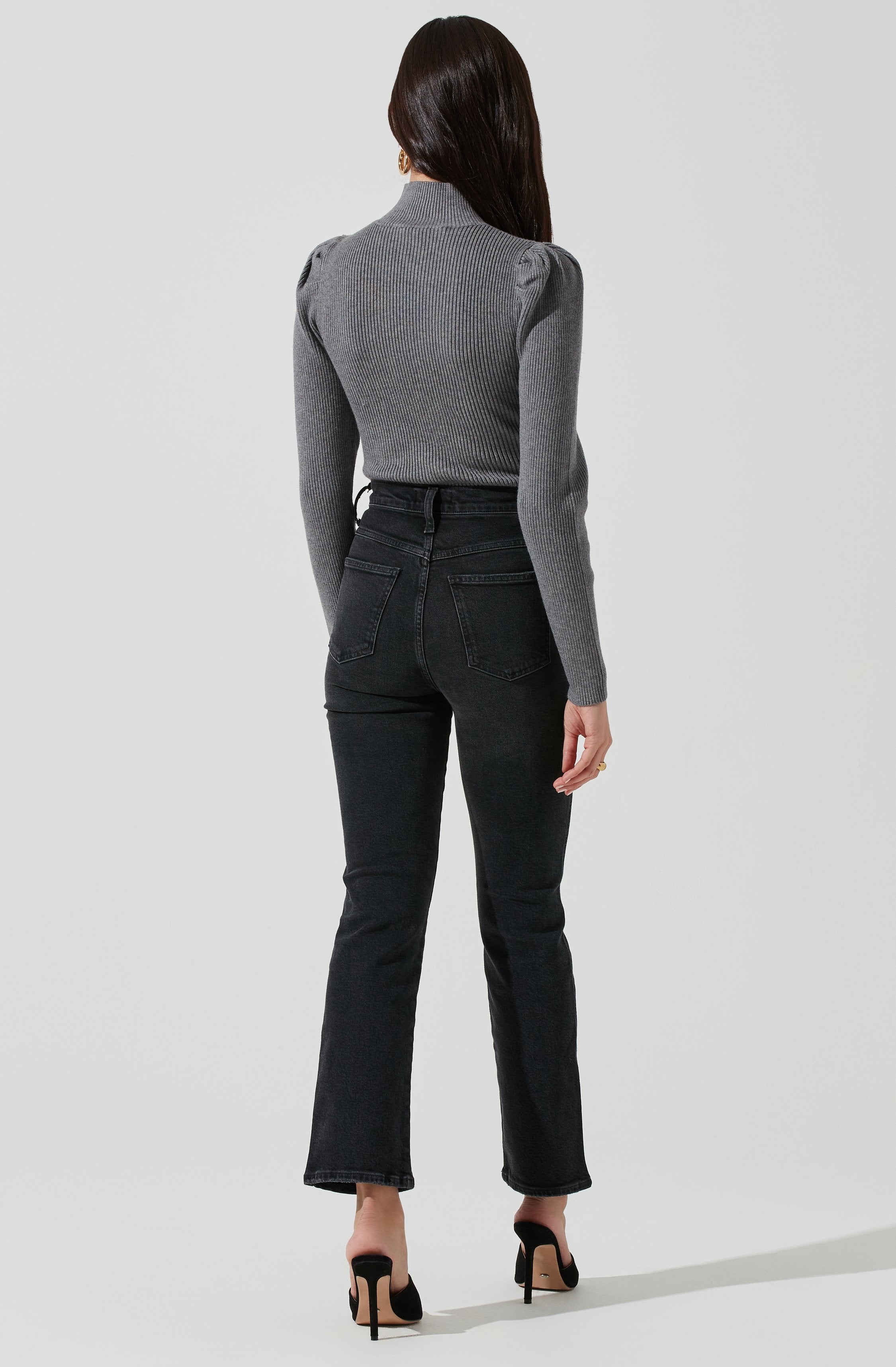 Stylish Front Cutout Long Sleeve Sweater Bodysuit for Women - Trendy Fall Winter Layering Piece for Date Night & Office Wear