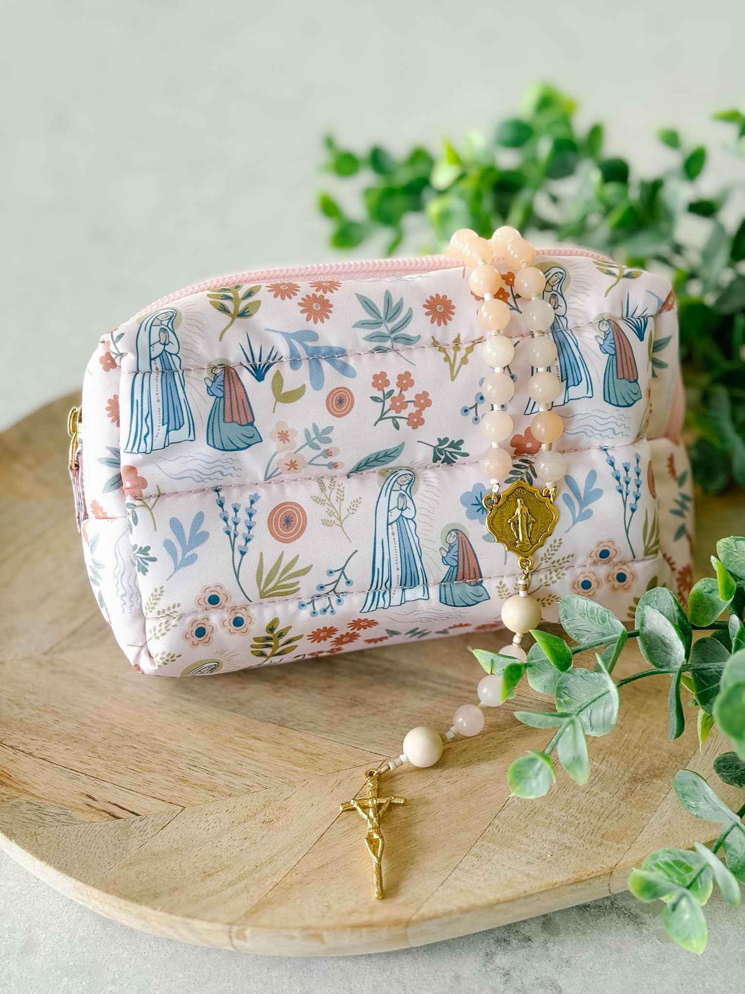Our Lady of Lourdes Puffer Pouch - Religious Insulated Lunch Bag for Women, Perfect for Church, Work & School - Catholic Gift Idea