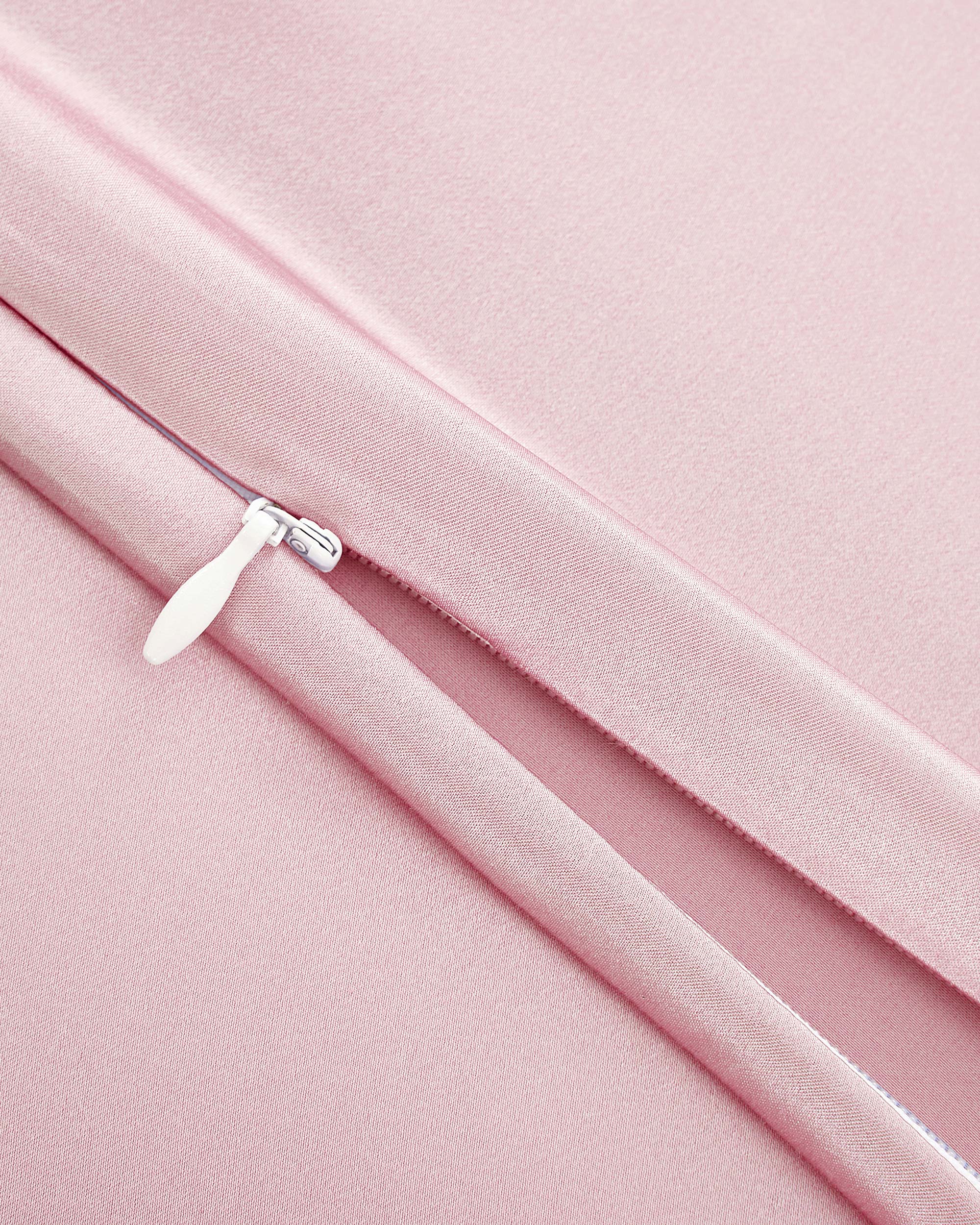 22MM Silk Pillowcases with Zipper - Luxury 100% Mulberry Silk Pillow Cover for Hair & Skin Care - Perfect for Side Sleepers, Hot Sleepers & Anti-Aging (Queen Size, White)