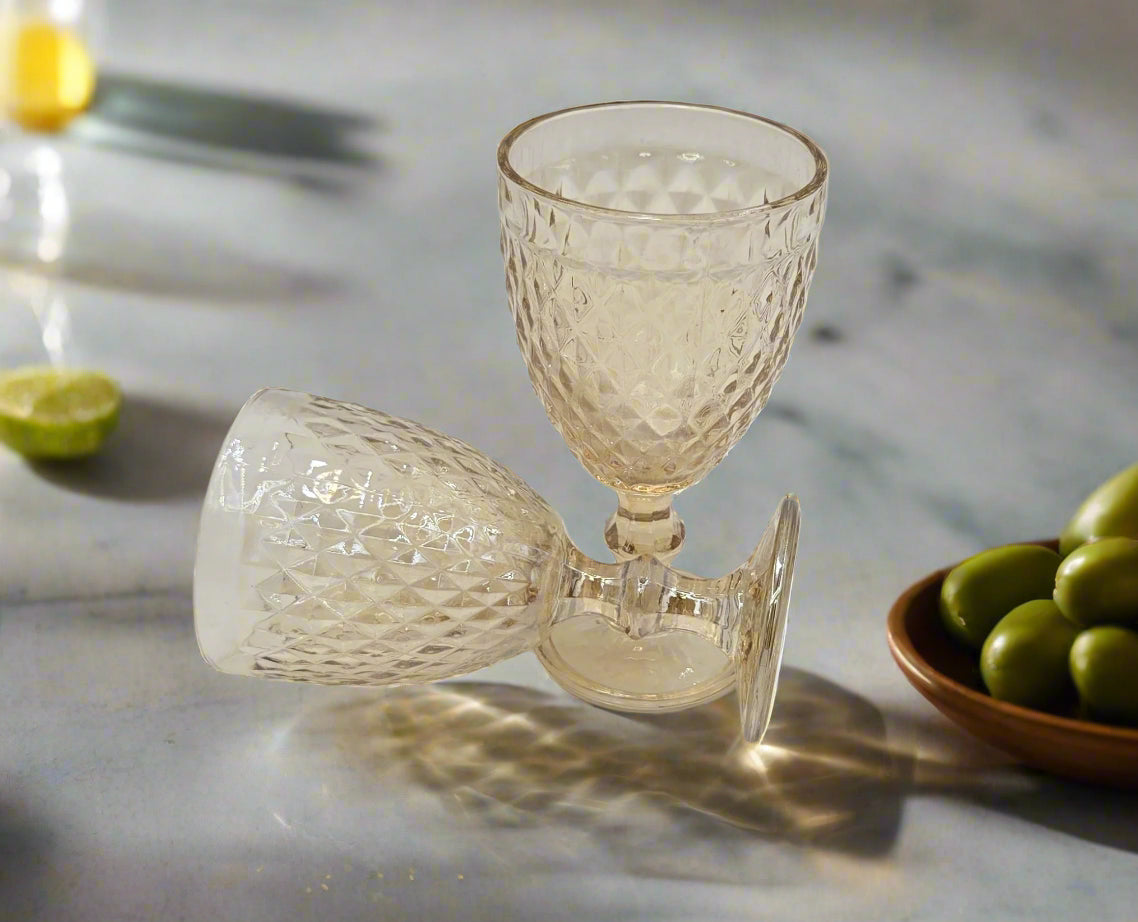 2-Piece Gold Wine Glasses Set - Elegant Stemware for Parties, Weddings & Home Entertaining