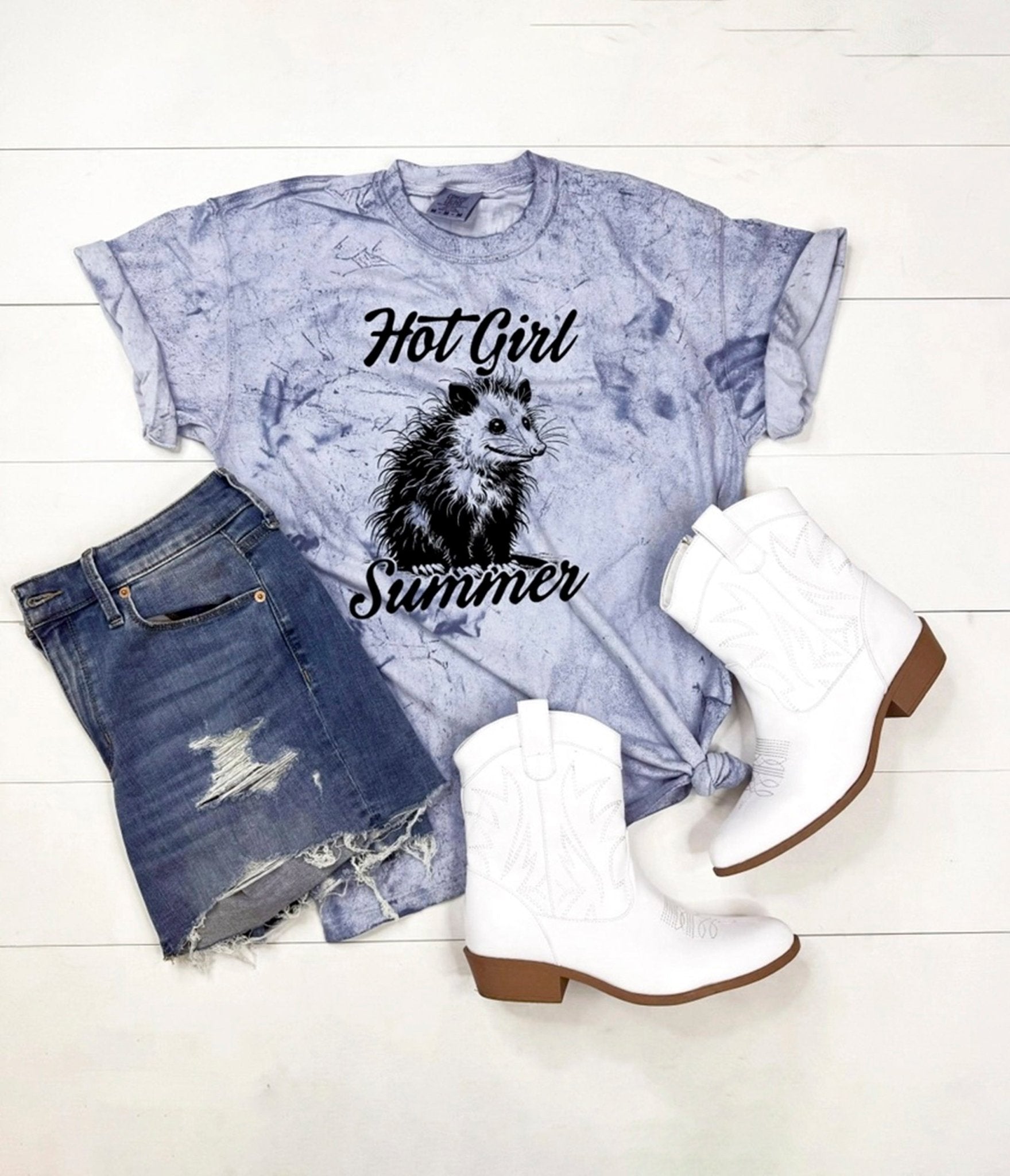 Hot Girl Summer Opossum Graphic T-Shirt - Unisex Funny Animal Tee for Women & Men - Perfect for Casual Wear, Parties, and Gifts