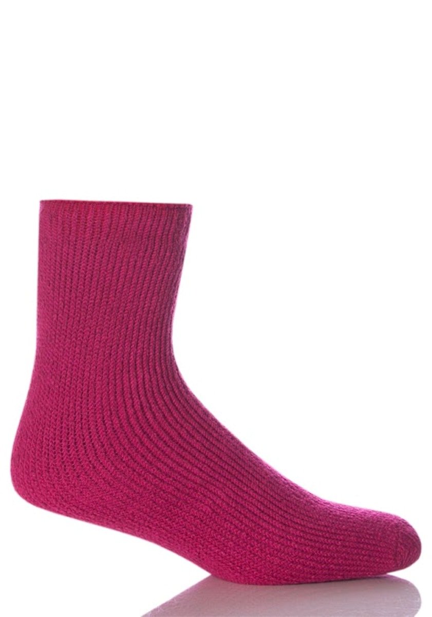 Heat Holders Thermal Socks for Kids - Ultra Warm Winter Socks for Boys & Girls - Perfect for Snow Play, Skiing & Cold Weather Activities