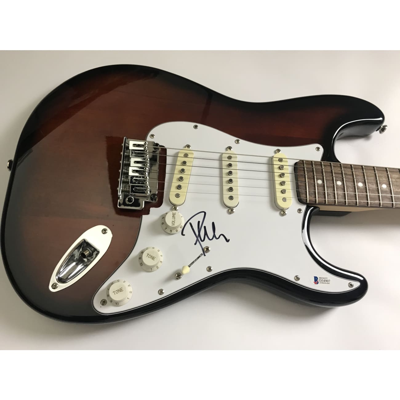 Def Leppard Phil Collen Autographed Electric Guitar with BAS Certificate of Authenticity - Perfect for Rock Memorabilia Collectors & Music Fans Display