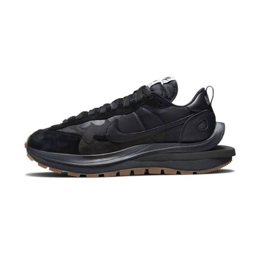 Sacai x Nike Vaporwaffle Black Sail Gum Sneakers - Men's/Women's Fashion Running Shoes for Casual Wear & Street Style