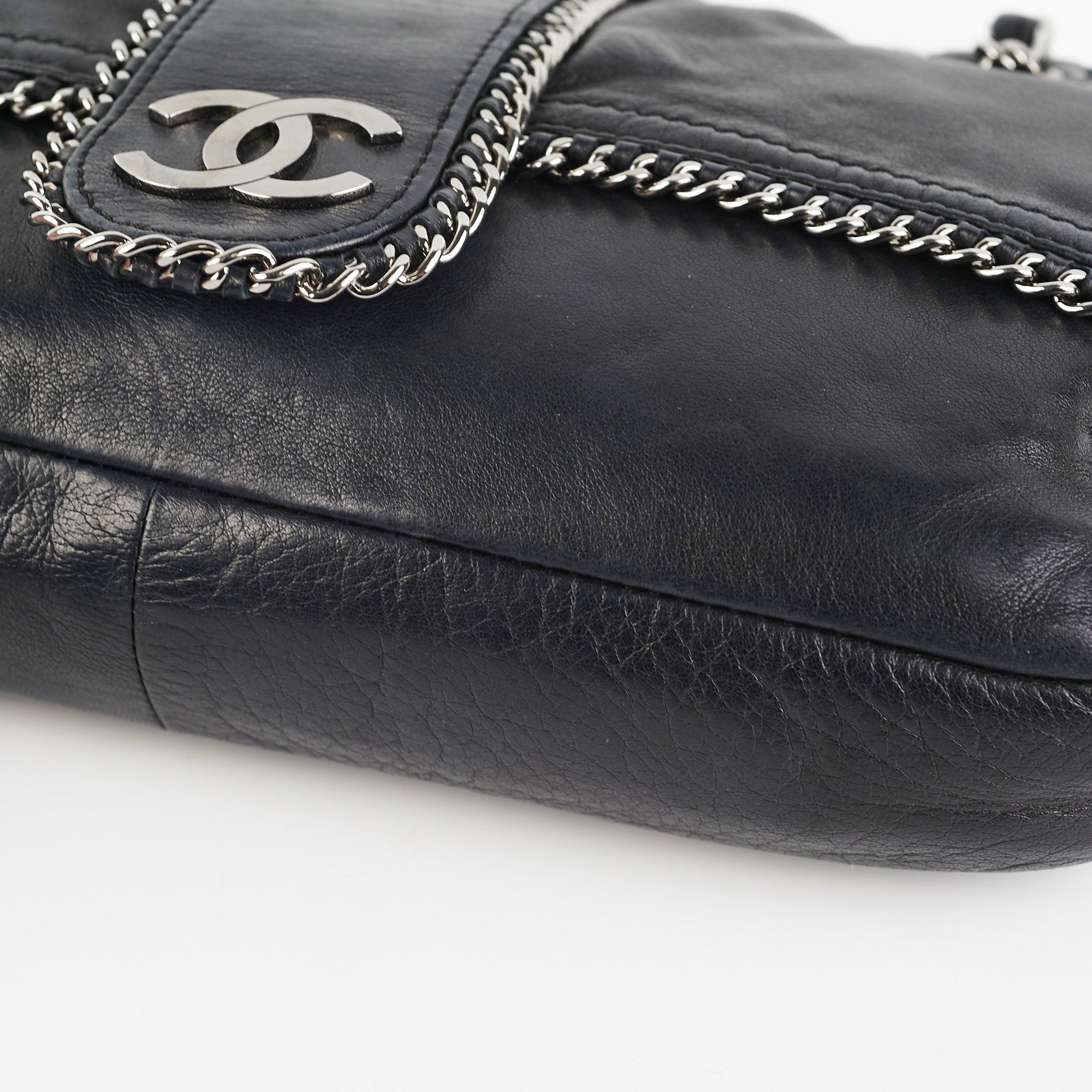 Chanel Black Lambskin Flap Bag - Luxury Designer Handbag for Women | Perfect for Parties, Date Nights & Special Occasions