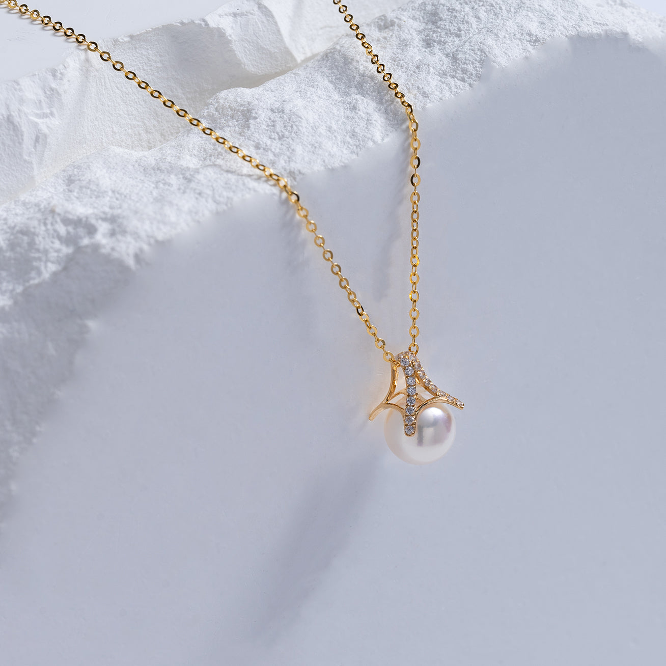 18K Solid Gold Hanadama Akoya Pearl Necklace - AAA Quality Japanese Cultured Pearls for Women, Elegant Bridal Jewelry Gift (KN00110) | Perfect for Weddings, Anniversaries & Special Occasions