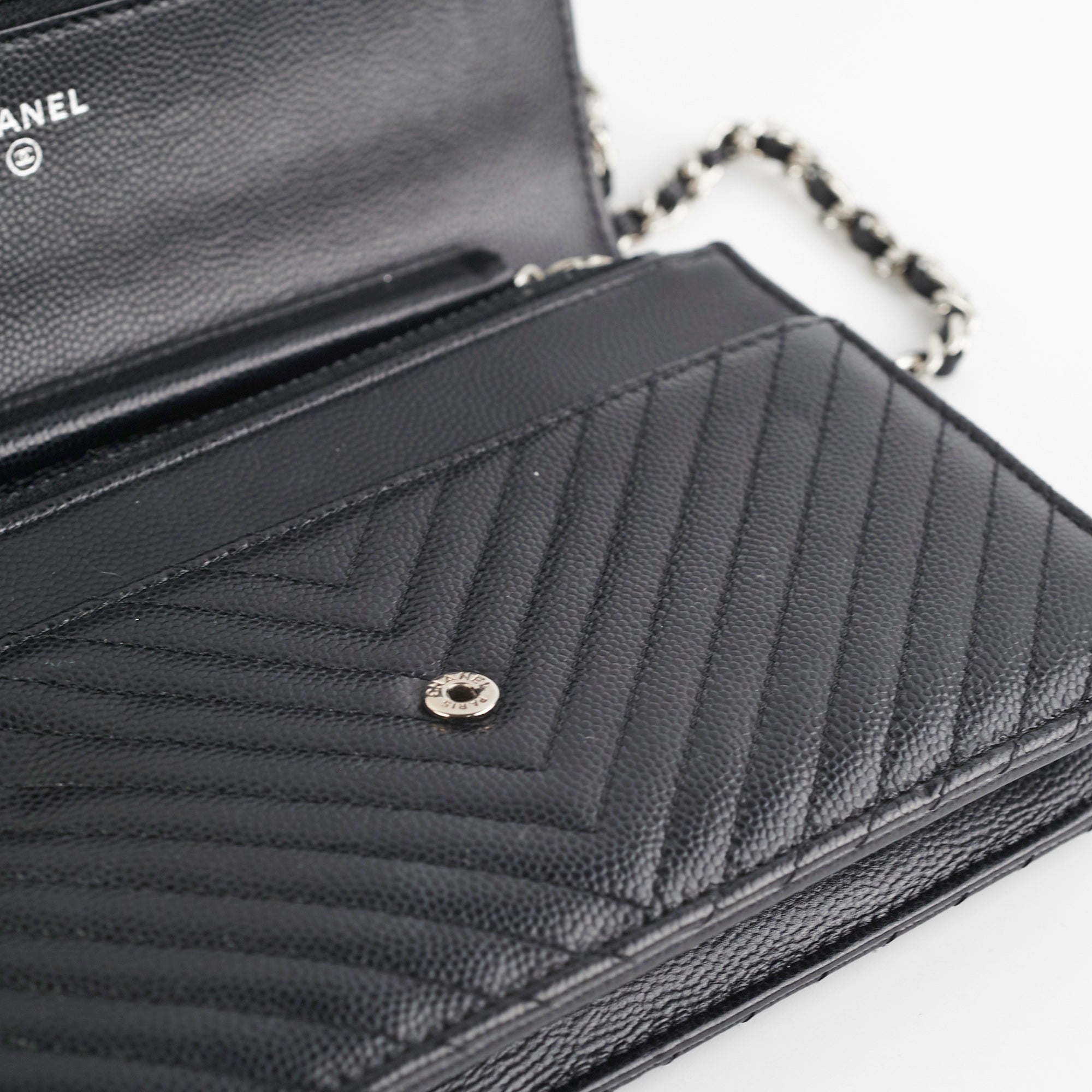 Chanel Caviar Leather Wallet on Chain WOC Chevron Quilted Crossbody Bag Black - Perfect for Evening Out & Daily Essentials