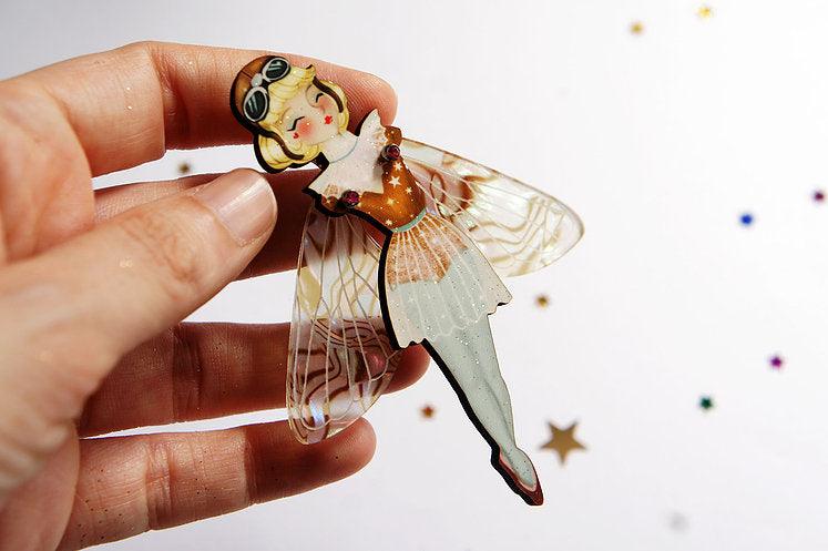 Laliblue Butterfly Woman Halloween Brooch Pin - Elegant Costume Jewelry for Women, Cosplay & Gothic Fashion Accessories - Perfect for Halloween Parties, Costume Events & Themed Outfits
