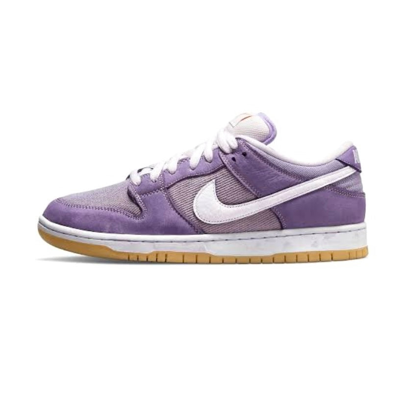 Nike SB Dunk Low Pro ISO Sneakers - Lilac Corduroy Design for Skateboarding & Streetwear Fashion