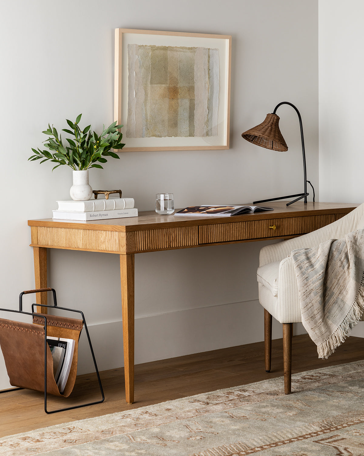 Pieter Desk - Modern Ergonomic Office Desk for Home & Workspace - Perfect for Remote Work, Study & Gaming