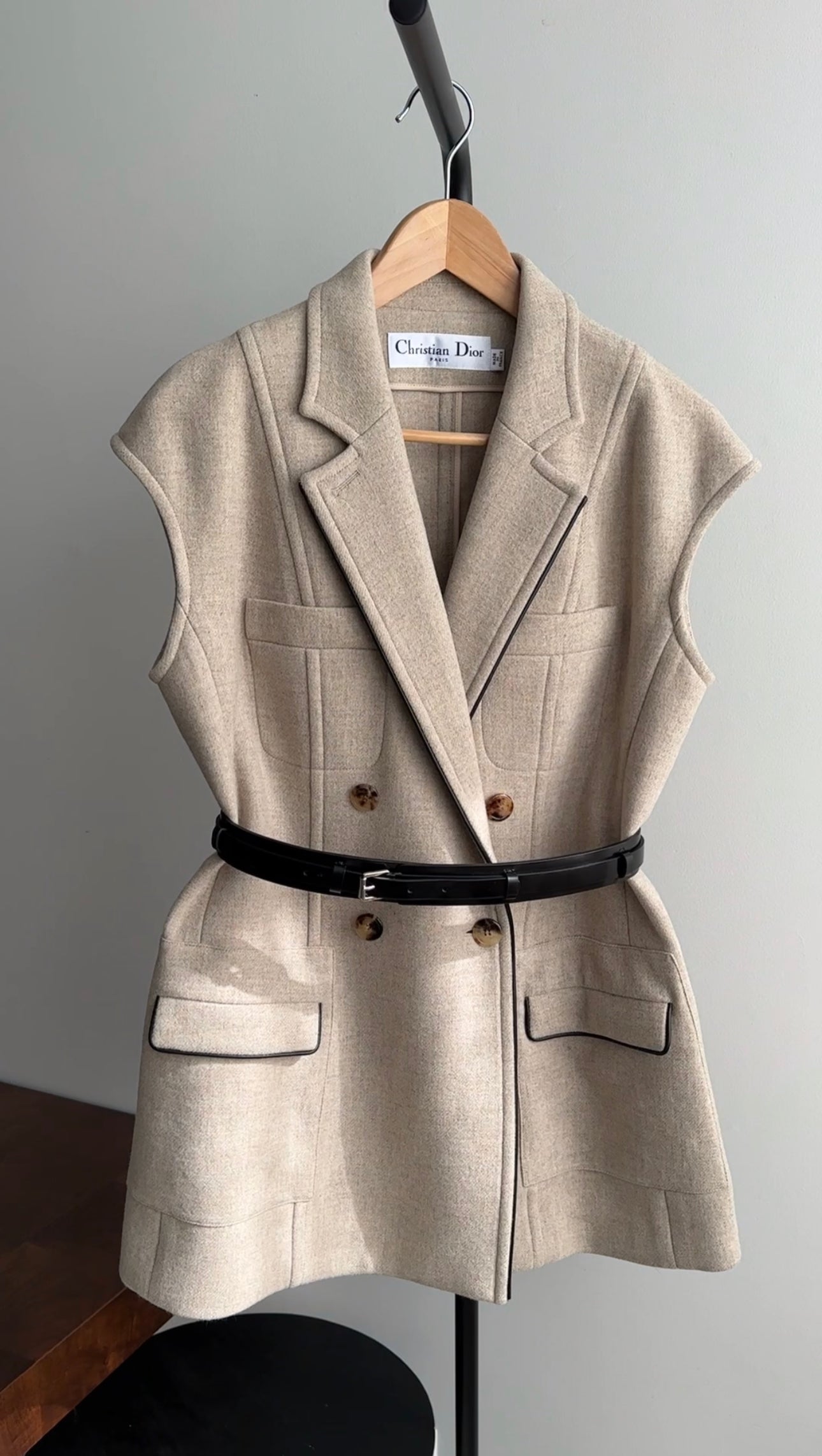 Christian Dior Beige & Black Leather Belted Sleeveless Vest Jacket Women's Size FR40 (US 8) - Perfect for Office Wear & Evening Outfits