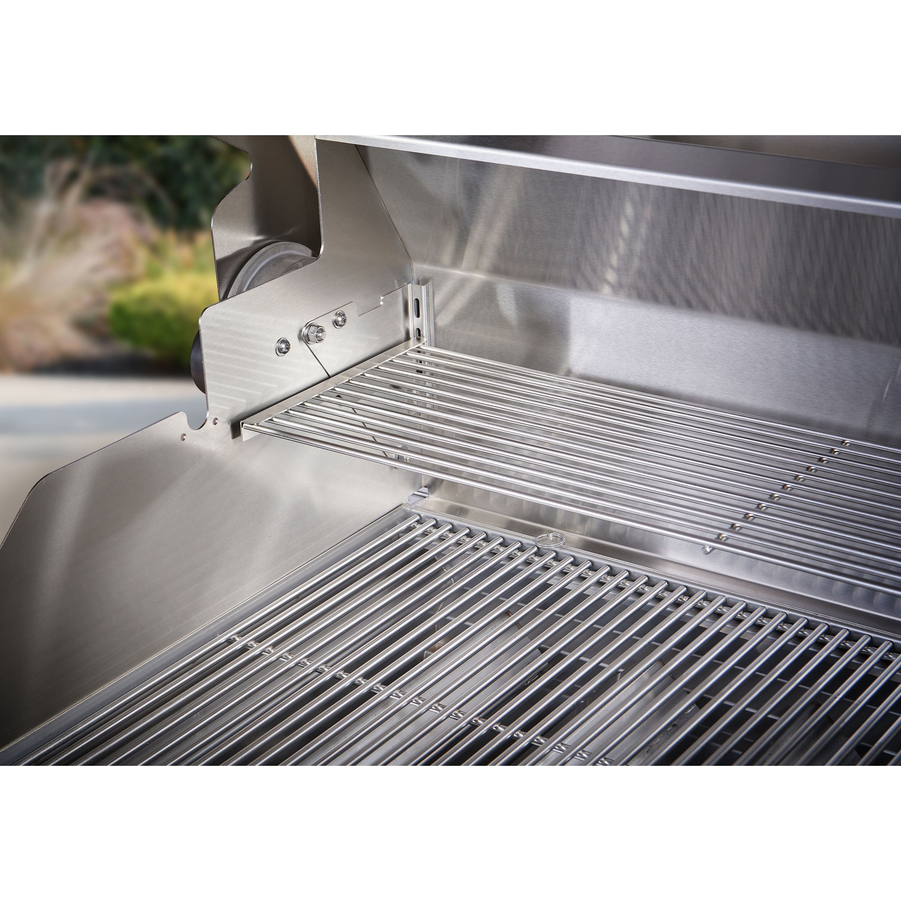 Crown Verity CV MCB 48PKG NG 48-Inch Mobile BBQ Grill Package - Natural Gas - Perfect for Outdoor Cooking, Backyard Parties & Camping
