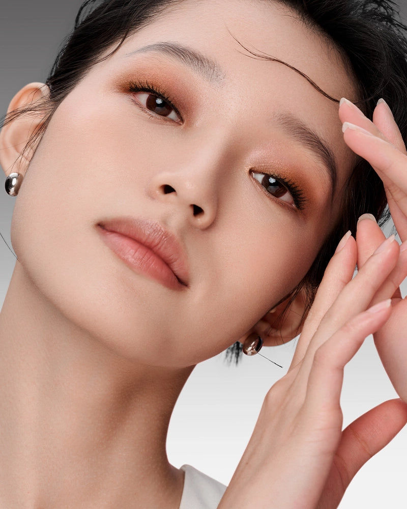 Silk Glide Longwear Eyeshadow Stick - Waterproof, Smudge-Proof, 12-Hour Wear - Perfect for Day to Night Makeup Looks & Special Occasions