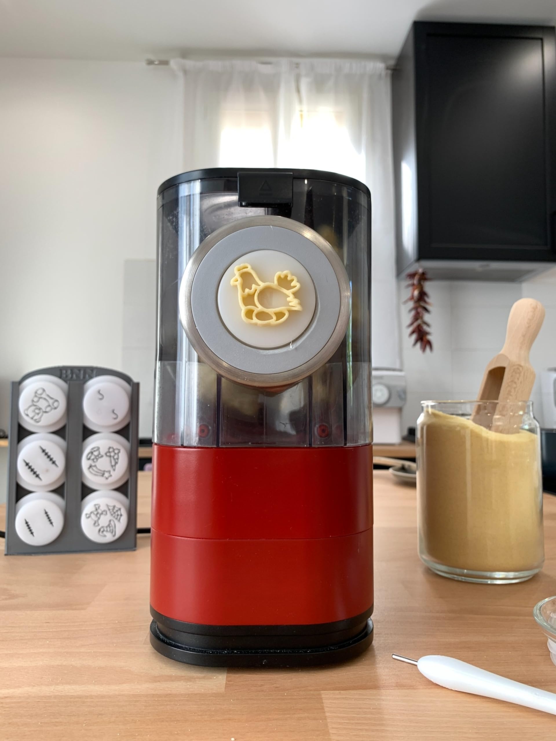 BNN Poule Easter VPPOUL00 Pasta Disc Attachment - Compatible with Philips Pasta Maker VIVA - Perfect for Homemade Spaghetti, Fettuccine & More - Ideal for Italian Cuisine & Family Cooking