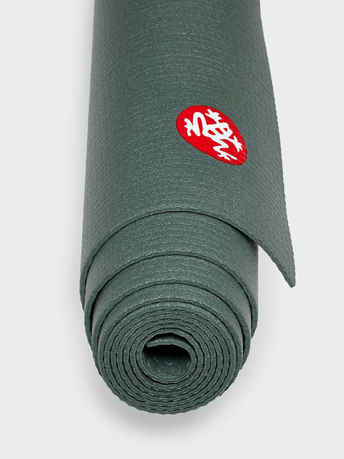 Manduka PRO Travel 79'' Long Yoga Mat 2.5mm - Premium Non-Slip Yoga Mat for Travel & Home Practice - Ideal for Hot Yoga, Pilates & Meditation