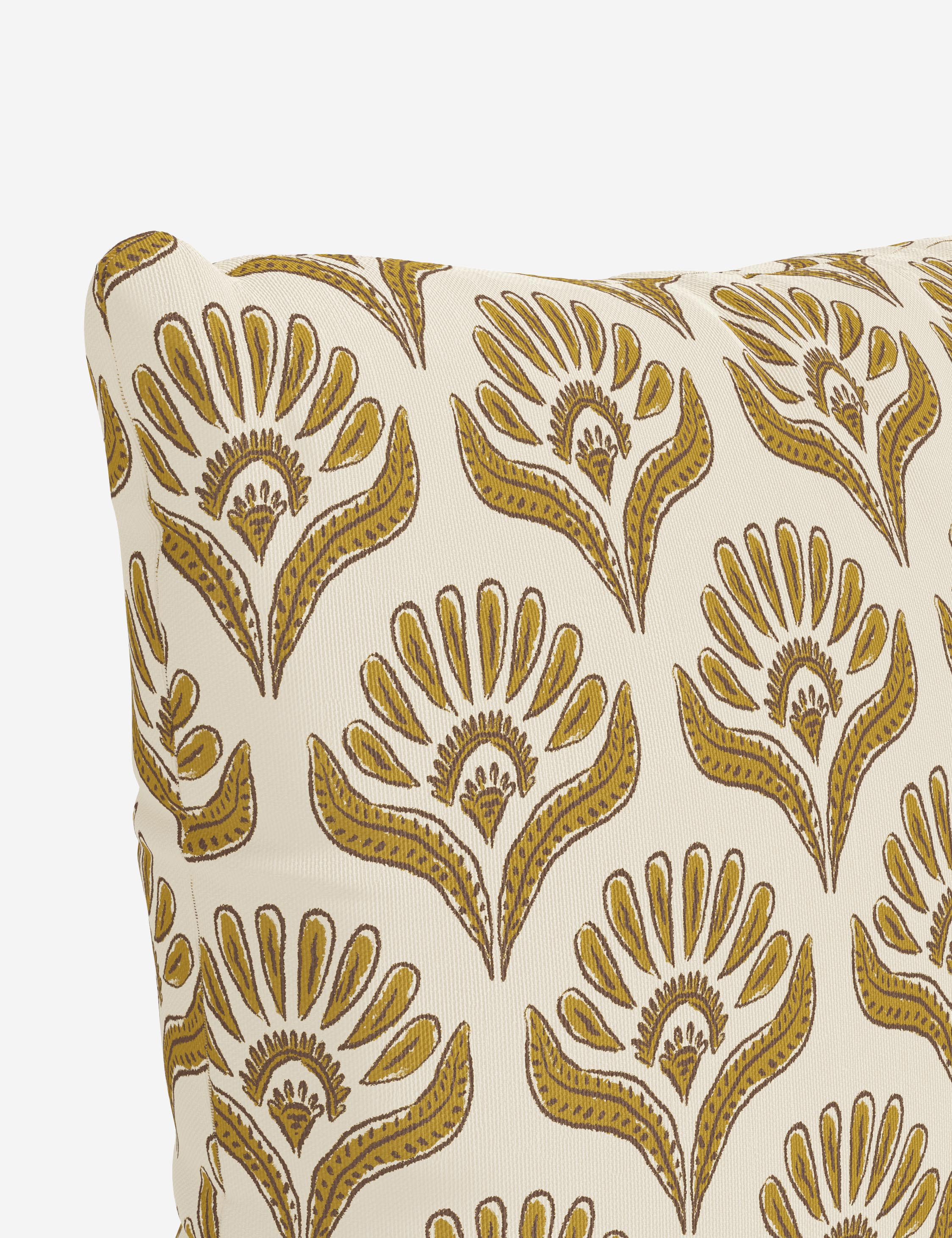 Premium Dewing Indoor/Outdoor Throw Pillow - Waterproof & UV Resistant for Patio, Poolside, Garden, and Living Room Decor