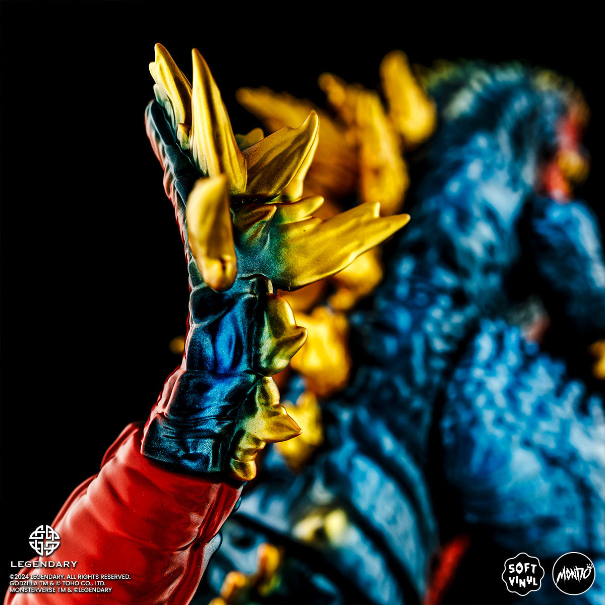 Godzilla x Kong: The New Empire Soft Vinyl Figure - Retro Titan Variant Collectible Toy for Movie Fans & Pop Culture Enthusiasts | Perfect for Display, Gifts & Anime Collections