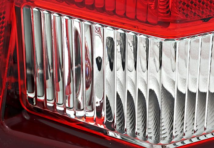 Cadillac Escalade Tail Lights Replacement Set - Driver & Passenger Side (2002-2006 Models) | Perfect for Night Driving & Vehicle Customization