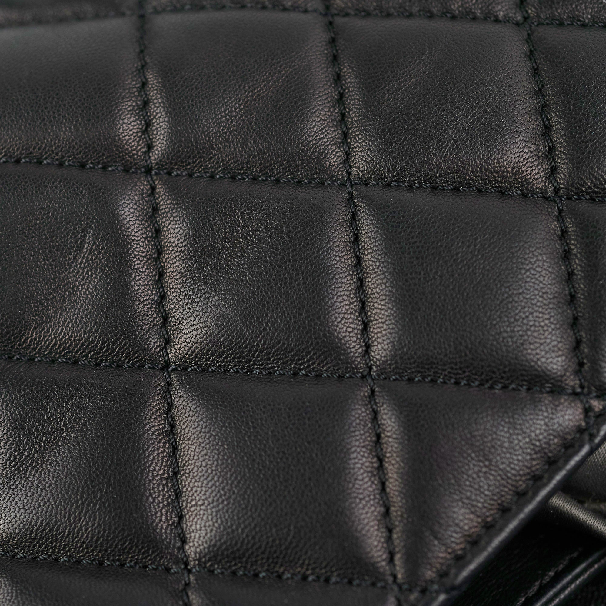 Chanel Classic Flap Bag Black Leather Shoulder Bag for Women - Perfect for Evening Parties, Date Nights & Luxury Fashion Accessories