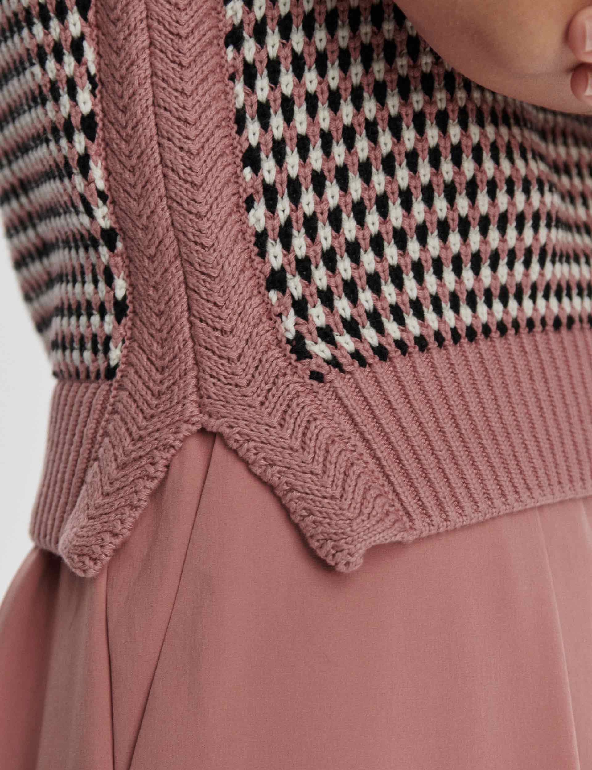 Knowles Textured Knit Vest for Women - Soft & Stylish Woodrose Color, Perfect for Layering in Fall & Winter Outfits