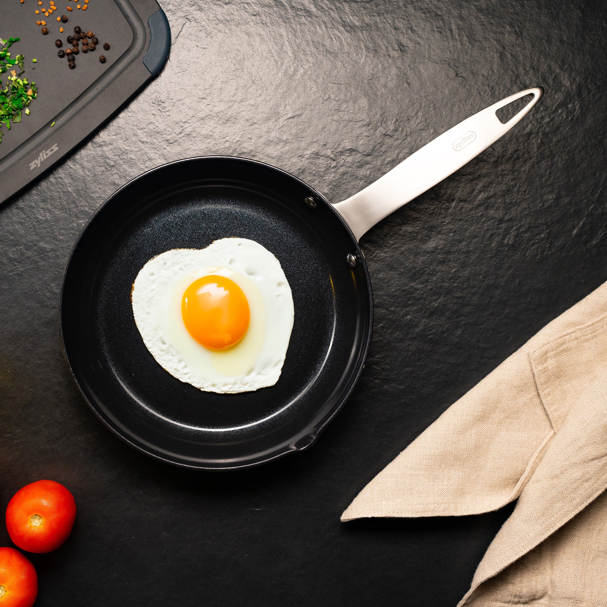 Premium Non-Stick Ceramic Frying Pan - 12 Inch Skillet with Stay-Cool Handle, PFOA-Free & Dishwasher Safe - Perfect for Sautéing, Frying & Cooking Eggs