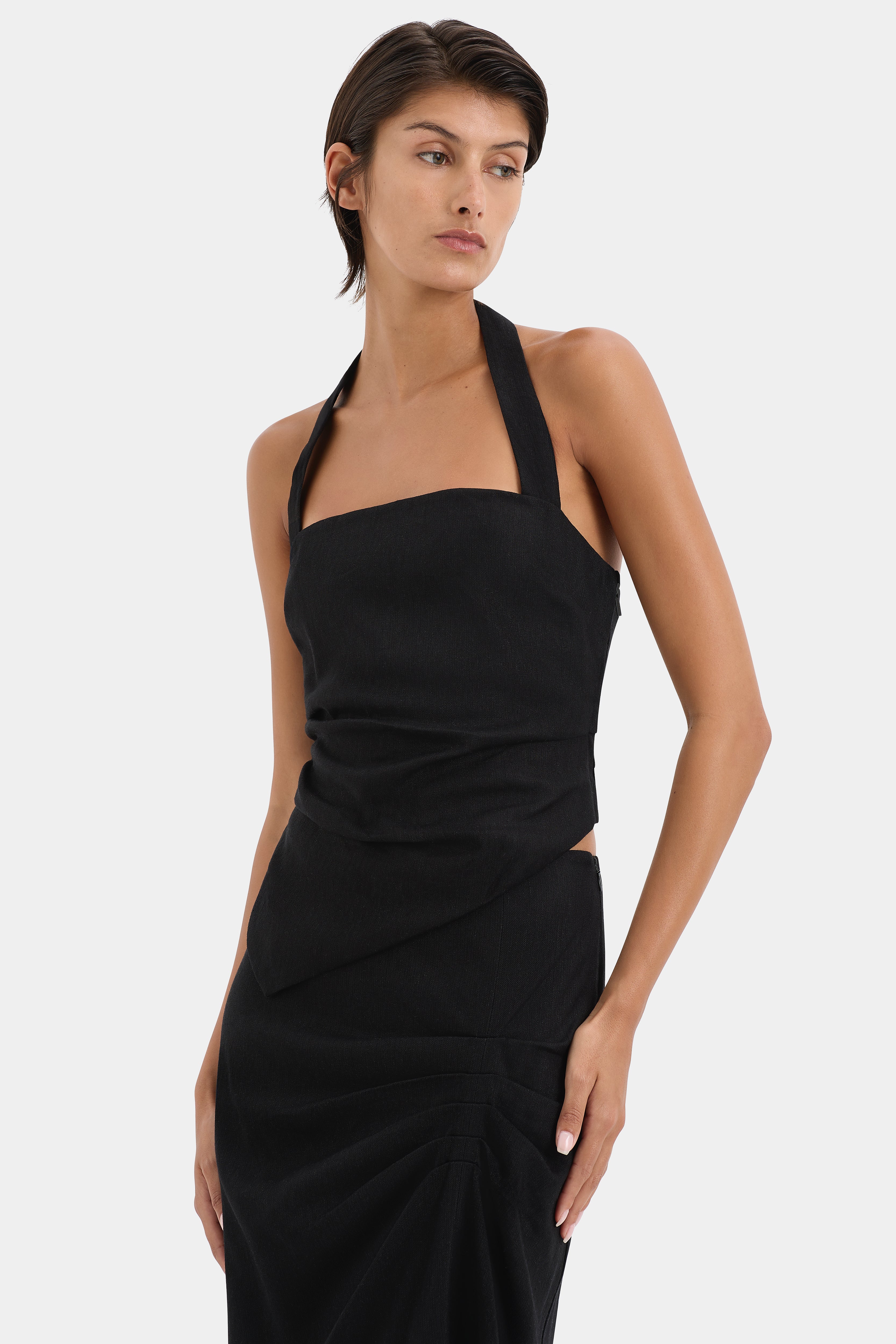Stylish Dorian Halter Top for Women - Trendy Off-Shoulder Blouse for Summer Outfits & Beach Vacations