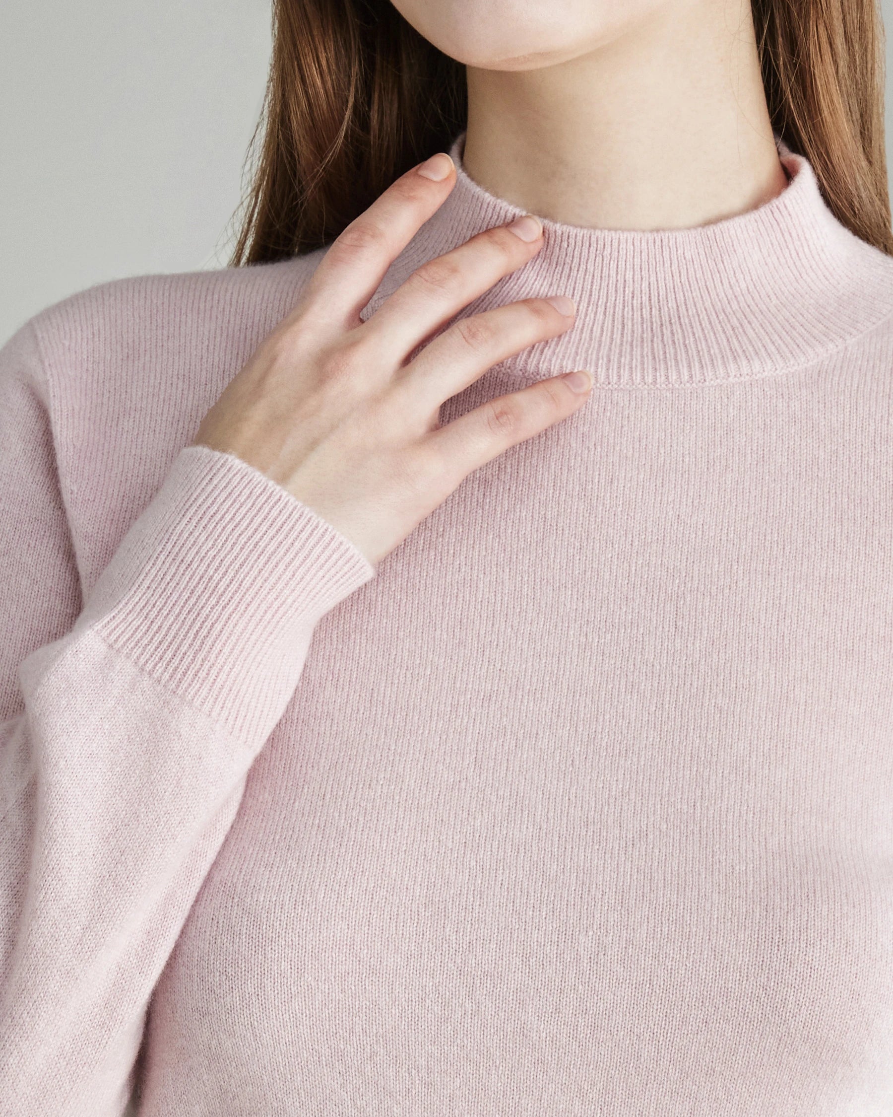 Luxury Cashmere Mock Neck Sweater for Women - Soft & Warm Winter Pullover - Perfect for Office, Travel & Casual Outfits